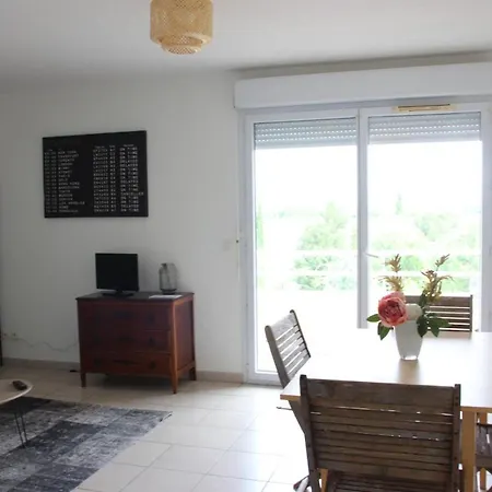 Apartment T3 Piscine *